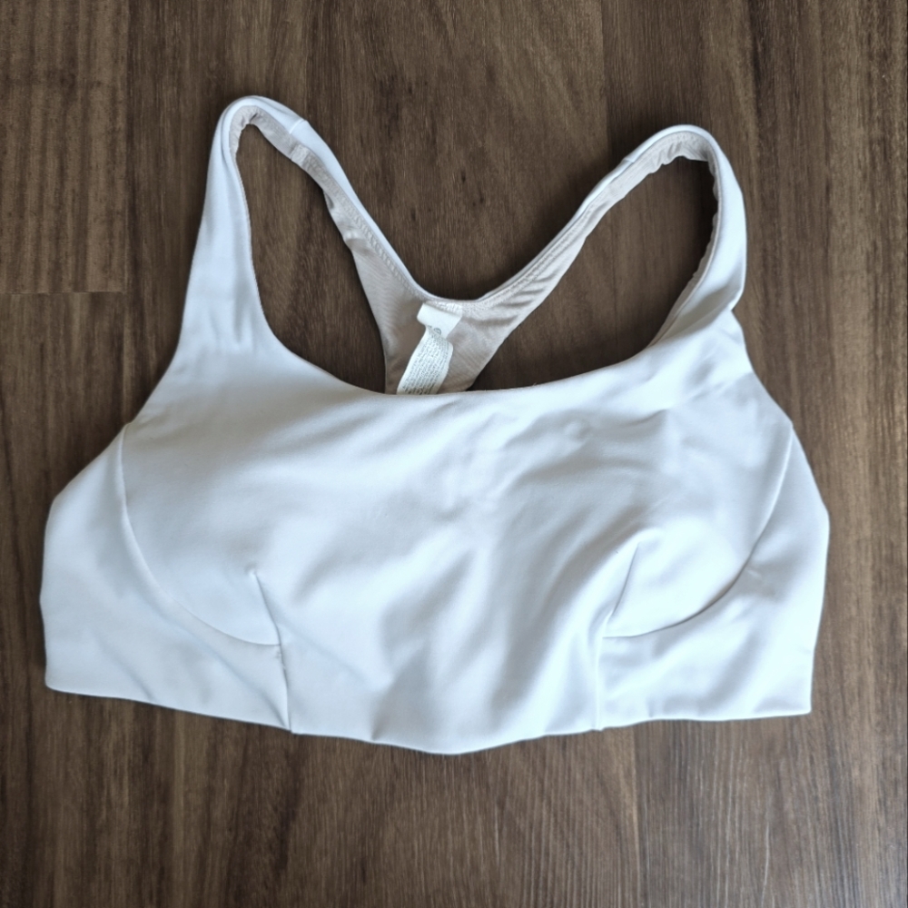 Lululemon Sz12 Wunder Train Sports Bra- White